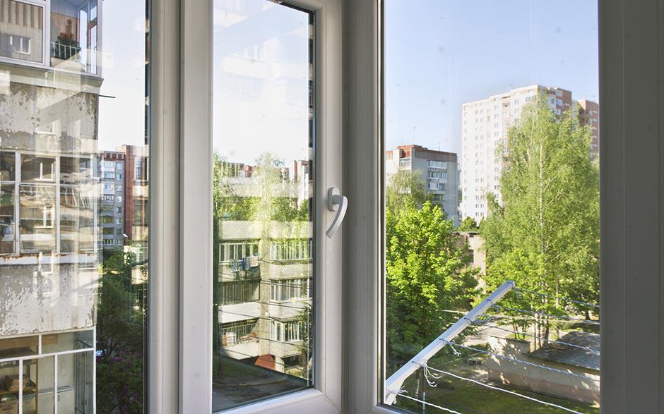  vitre cassée Louvres